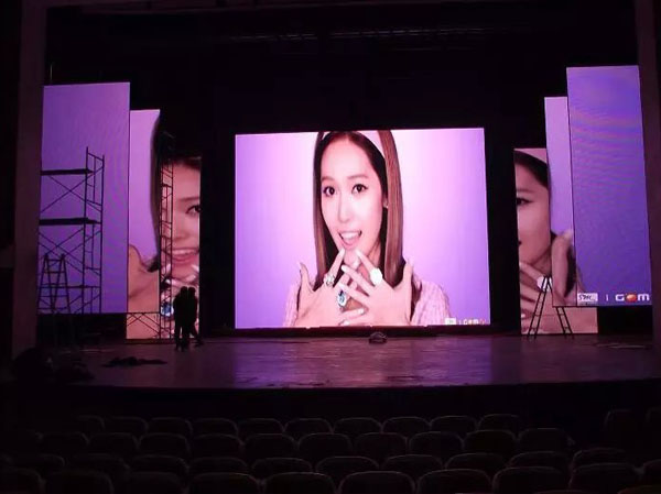 ���̰���